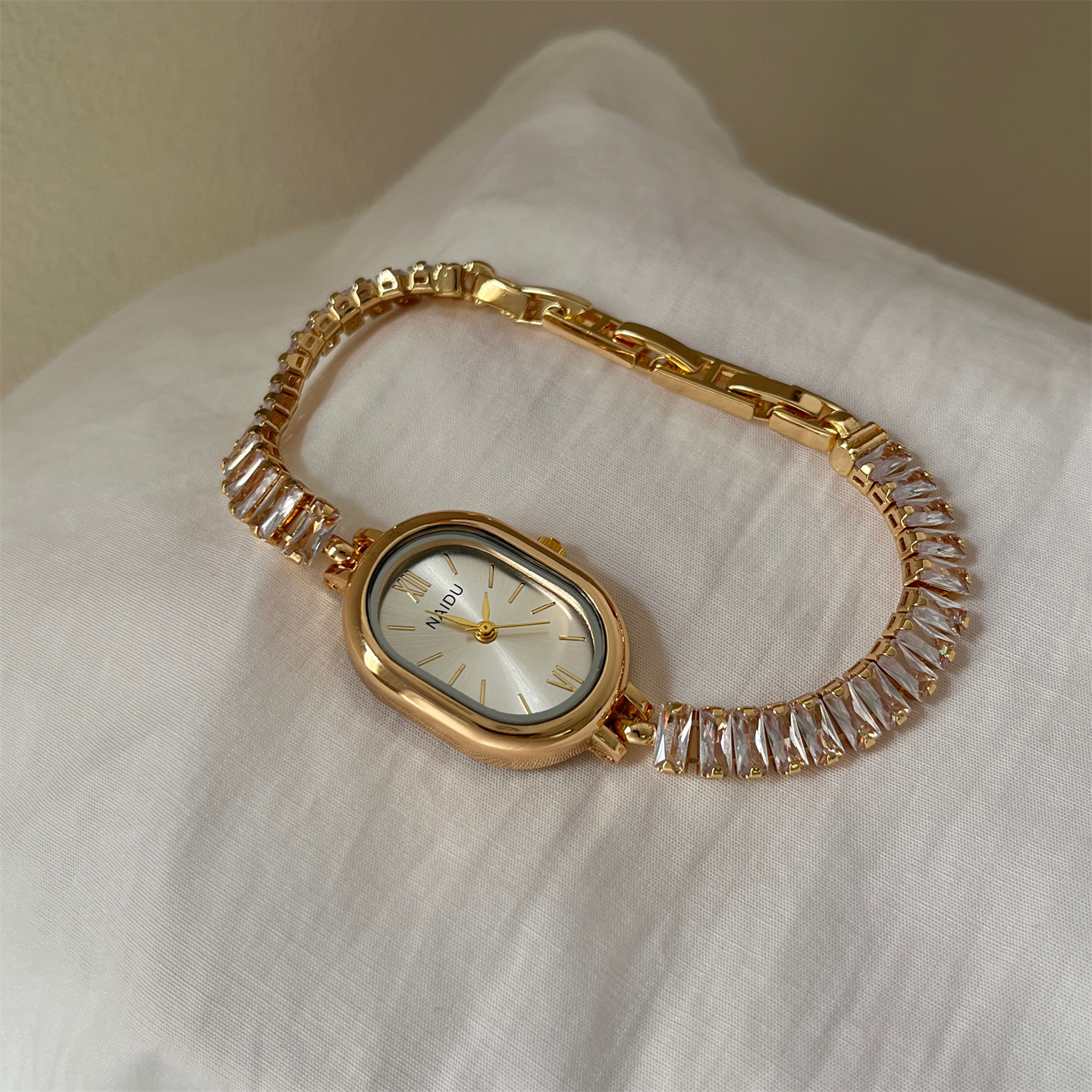 Square oval colored diamond an - High Jewelry Watches review and price