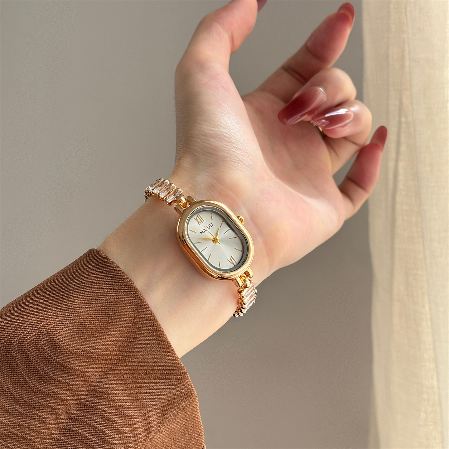 Square oval colored diamond an - High Jewelry Watches review and price