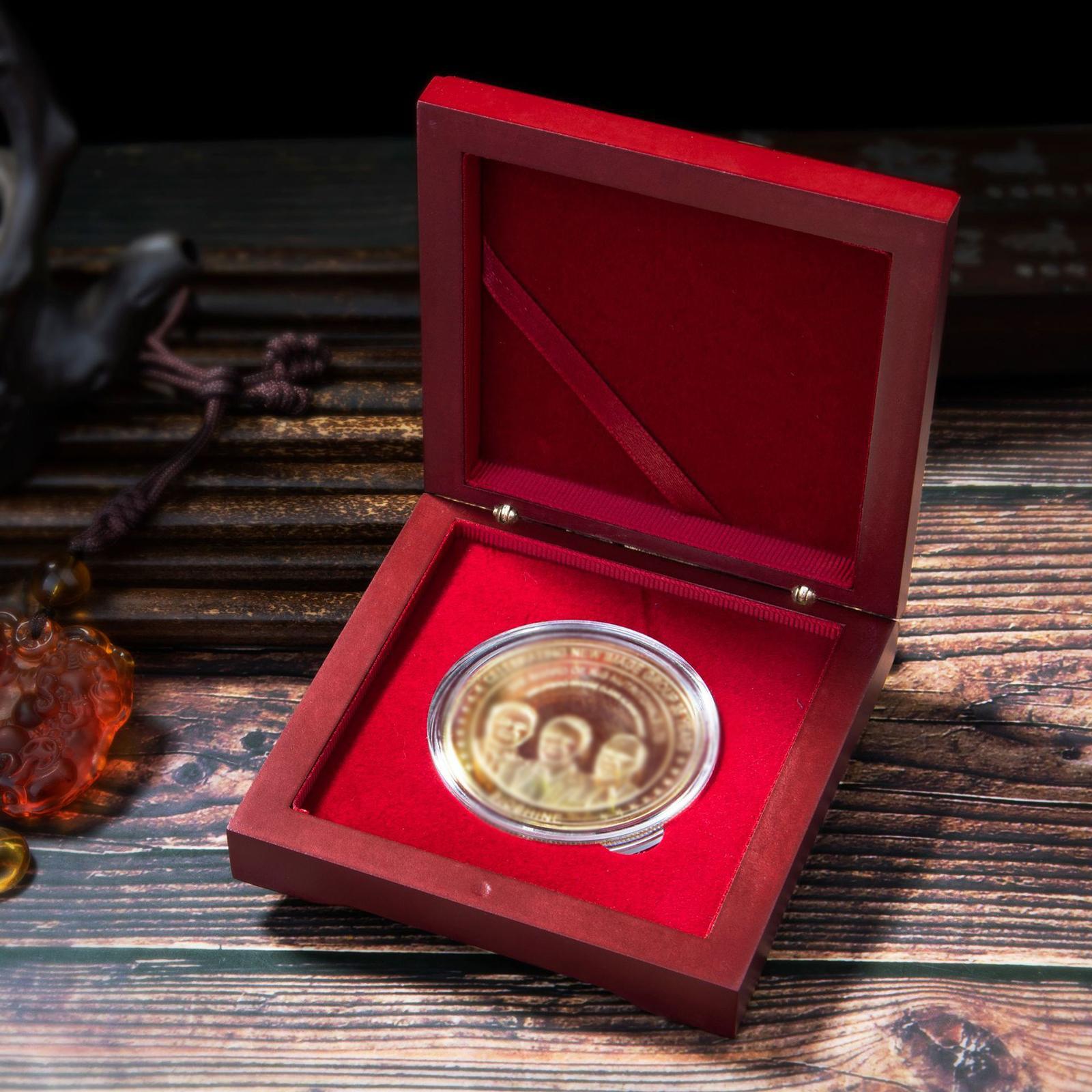 Display Case Ornament Holder D - Collectors Coins Jewelry & Watches Of Smithtown Photos review and price