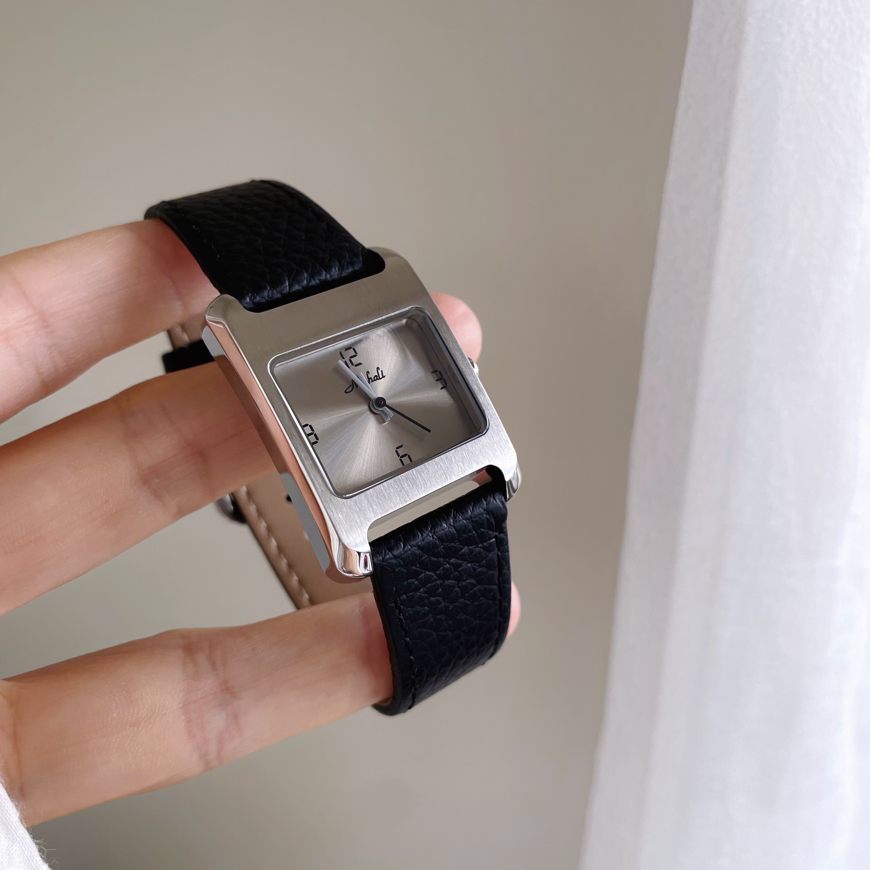 2026 New Luxury Gray Simple El - High Jewelry Watches review and price