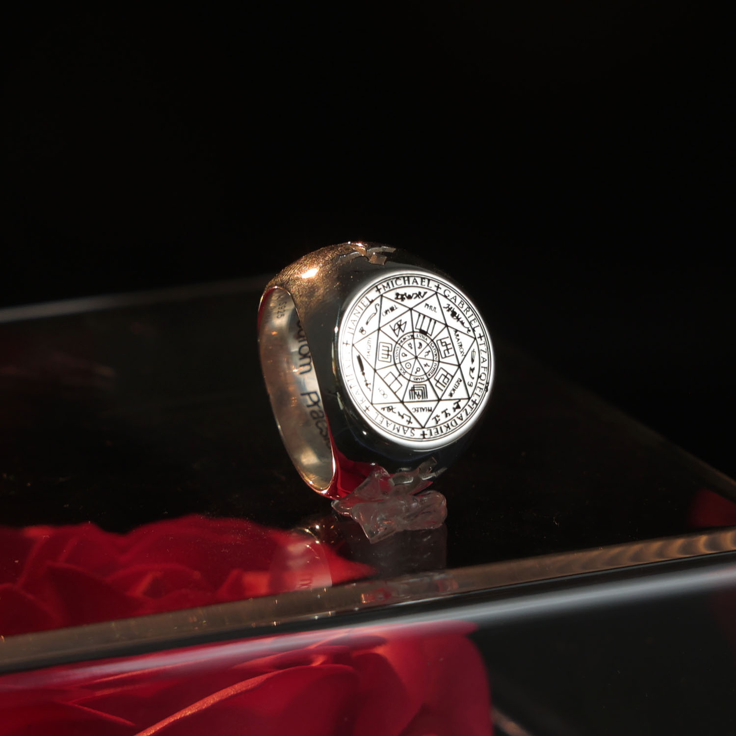 20mm Solid Signet Ring 925 Sil - Mens Signet Ring review and price